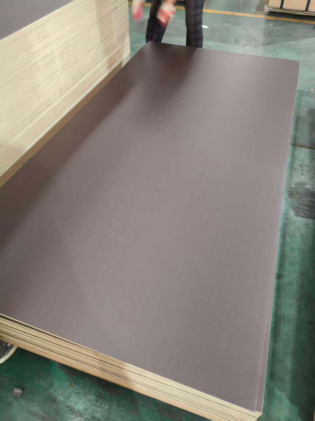 MDF MELAMINA DE WENGUE