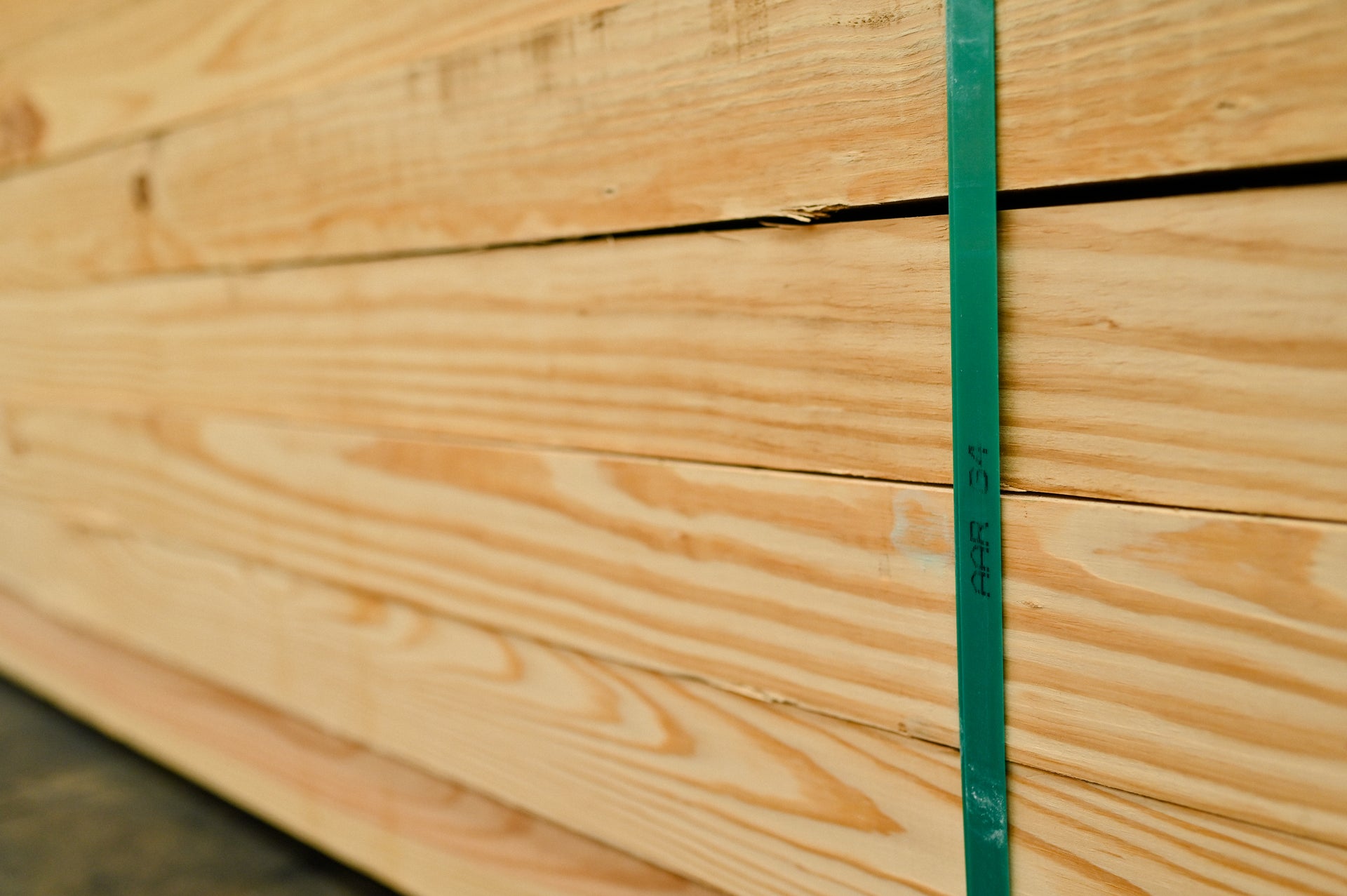 MADERA PINO AMARILLO CEPILLADO 4 LADOS GRADO 3