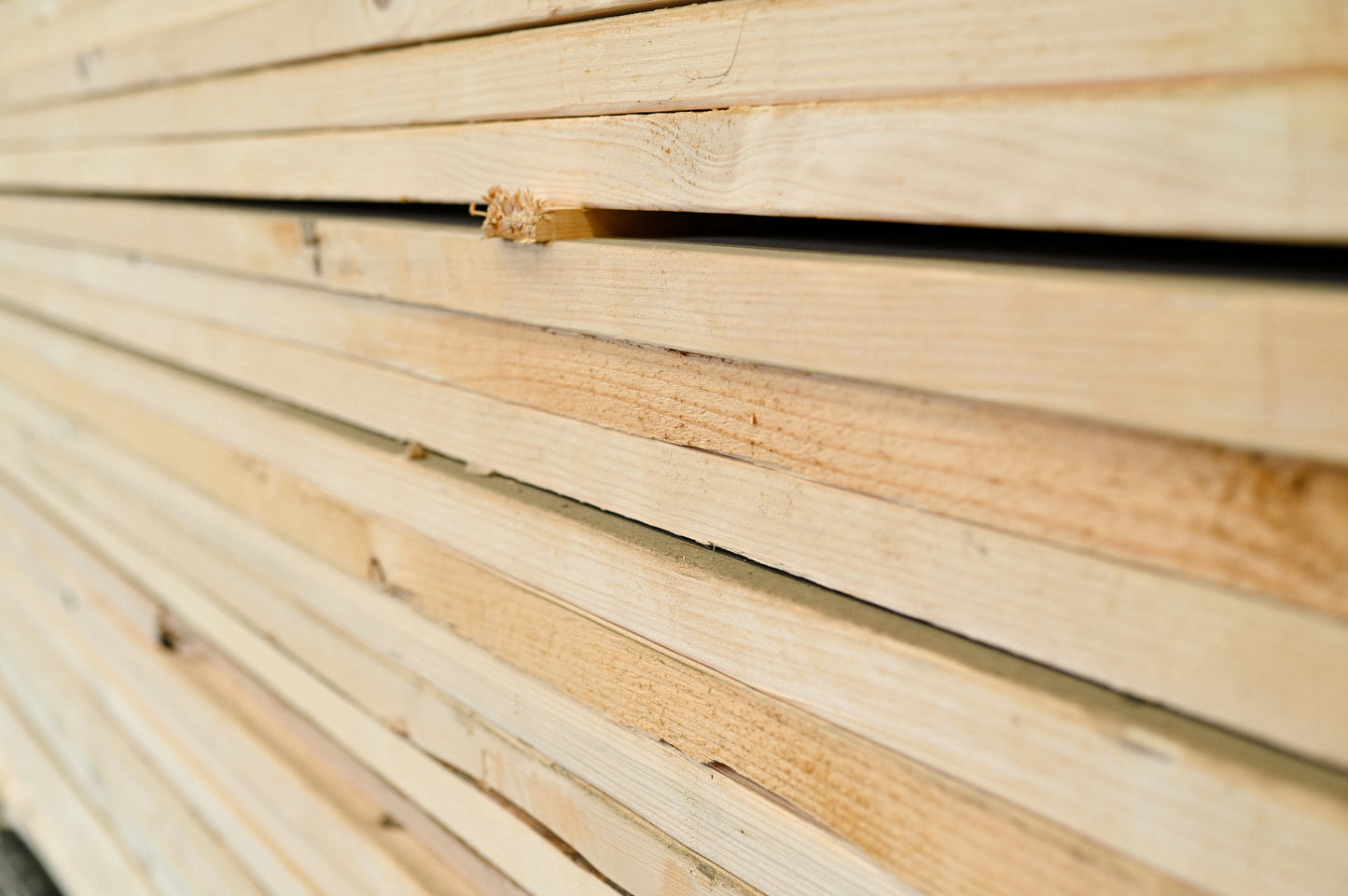 MADERA PINO SPRUCE GRADO 2