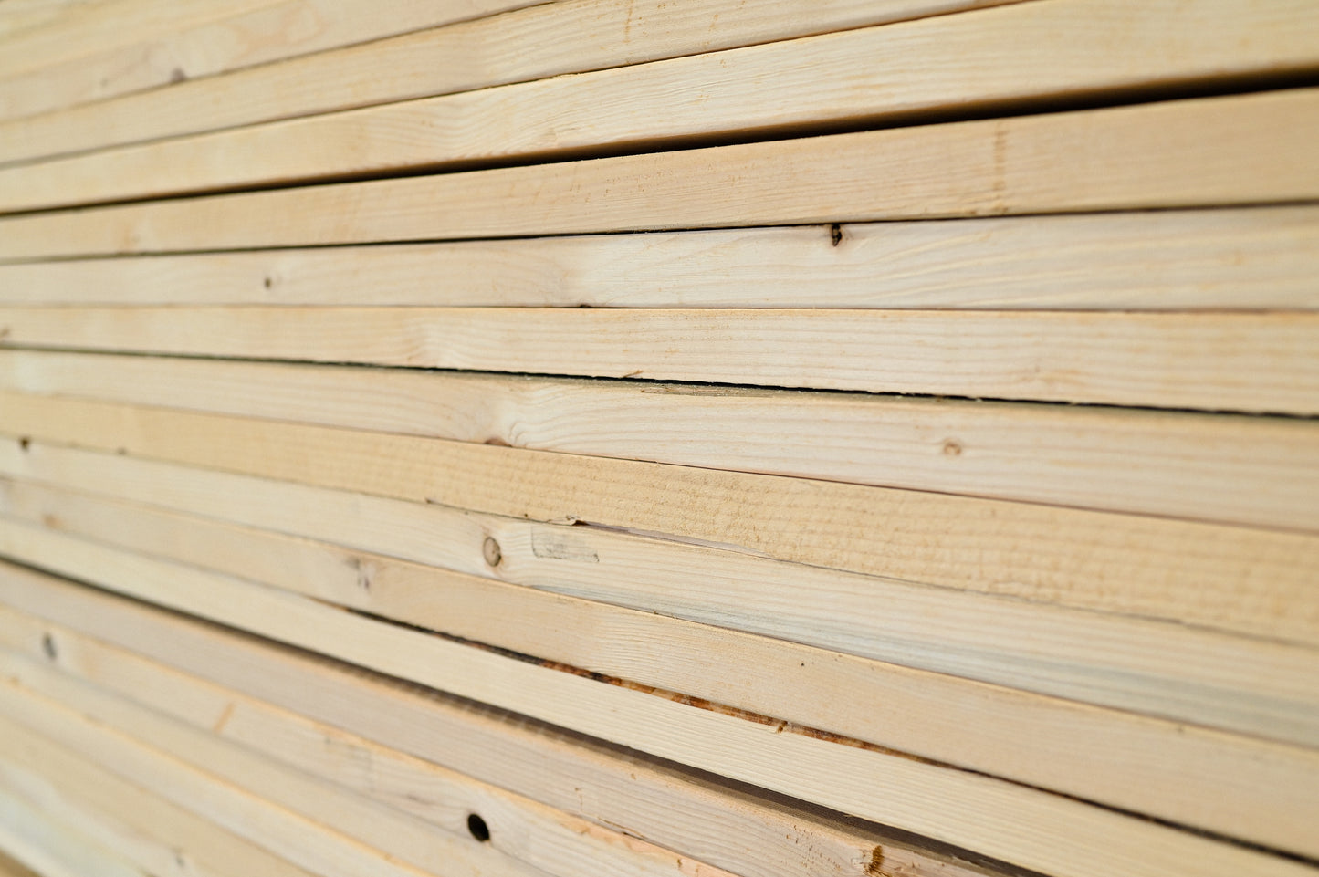 MADERA PINO SPRUCE GRADO 2